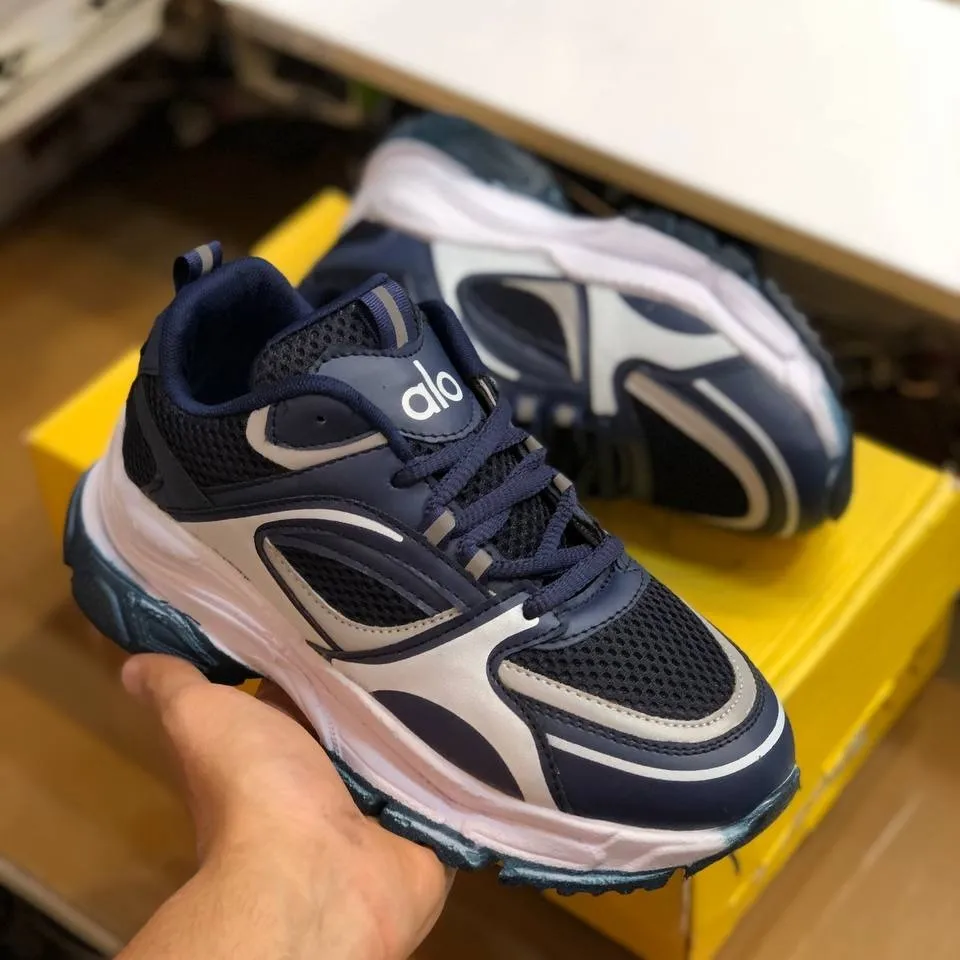 کفش لژدار زنانه مدل الو سورمه ای رویه پارچه تنفسی زیره پیو سبک و بادوام پاخور عالی